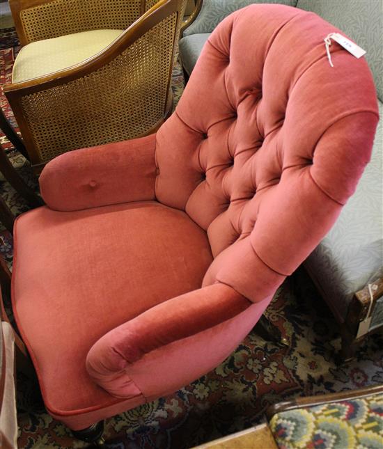 Victorian button-back chair